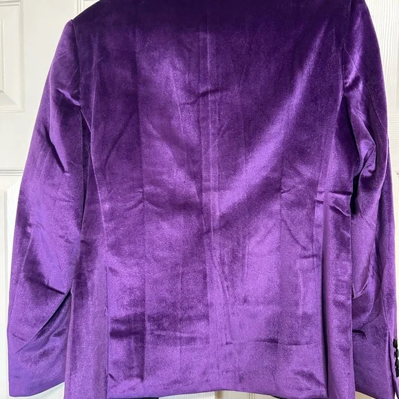 Men’s Coofandy Elegant Purple Velvet Blazer - Picture 7 of 9